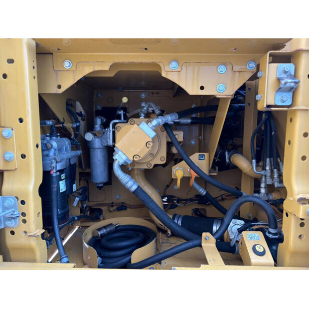 2019 Caterpillar 323-46455096
