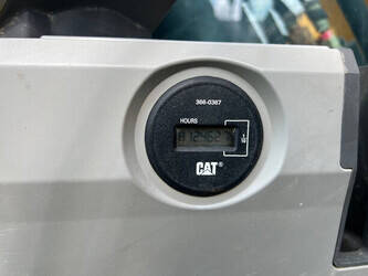 2017-caterpillar-352f-1440263-46455371