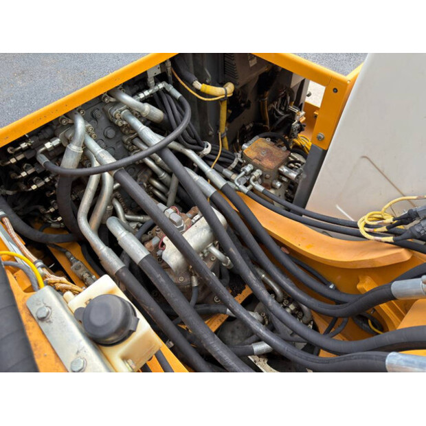 2014 Liebherr R922SLC-46455578