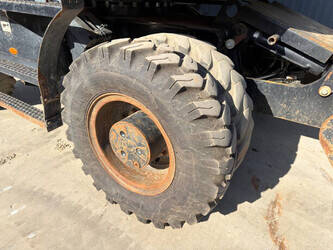 2017-caterpillar-m315f-with-oilquick-46456243