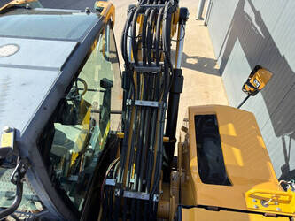 2017-caterpillar-m315f-with-oilquick-46456255