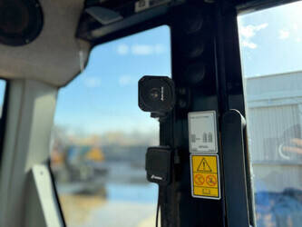 2017-caterpillar-m315f-with-oilquick-46456268