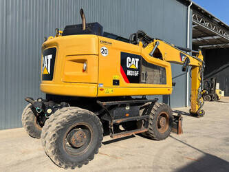 2017-caterpillar-m315f-with-oilquick-46456275