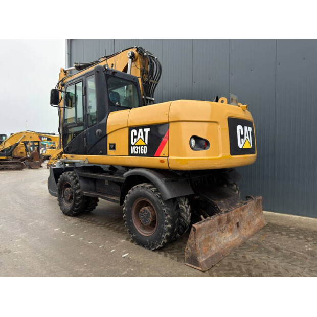 2011 Caterpillar M316D-46456281