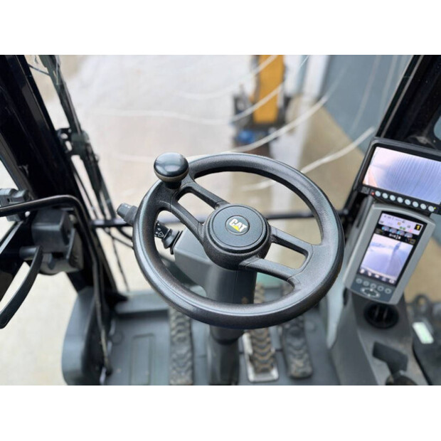 2015 كاتربيلر M318F-46456360