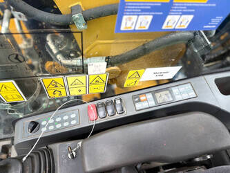 2015-caterpillar-m318f-1440284-46456366