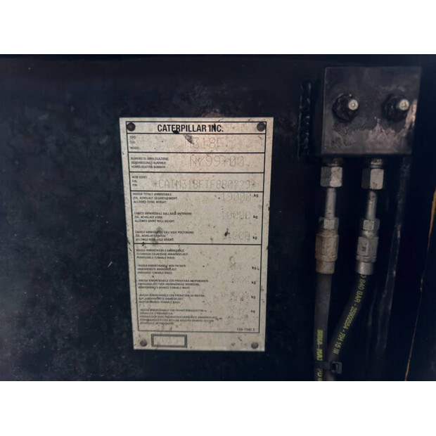 2015 كاتربيلر M318F-46456402