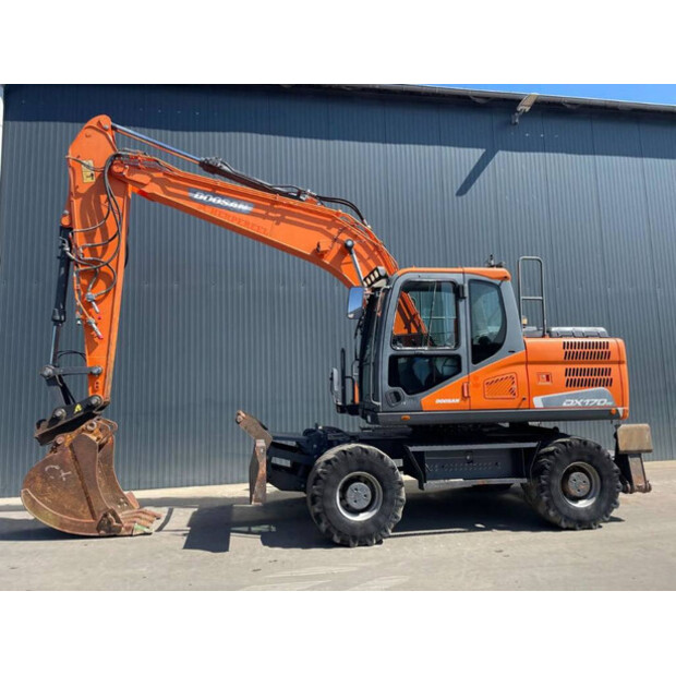 2015 Doosan DX170W-5-46456499