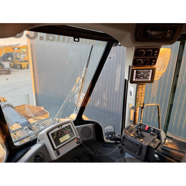 2017 كاتربيلر 966M-46456778