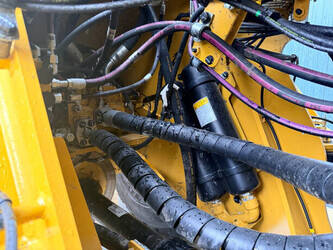 2023-caterpillar-972-14a-4400h-idle-time-original-paint-1440294-46456824