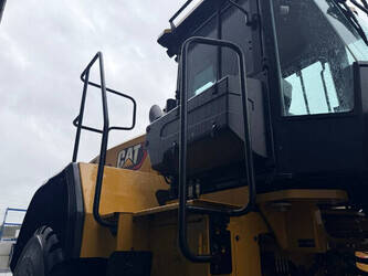 2023-caterpillar-972-14a-4400h-idle-time-original-paint-1440294-46456833