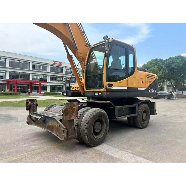 2023 Hyundai R210W-46456996