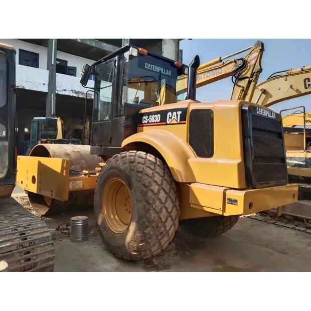 2013 كاتربيلر CS583D-46456998