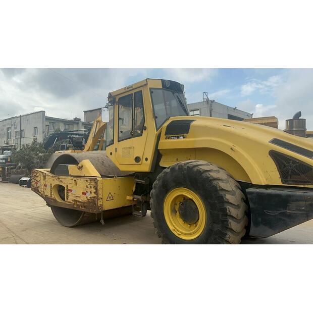 2018 BOMAG BW226-46457000