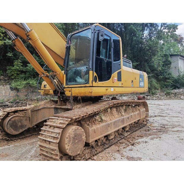 2018 Komatsu PC400-8-46457053