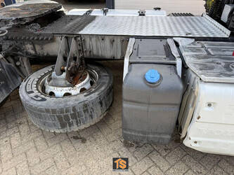 2016-volvo-fh-1440336-46457230