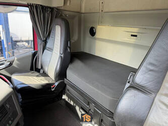 2016-volvo-fh-1440336-46457242