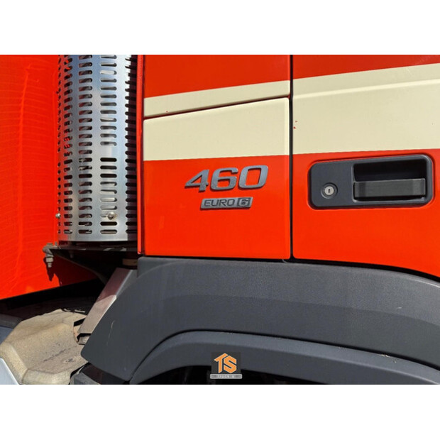 2016 فولفو FM-46457268