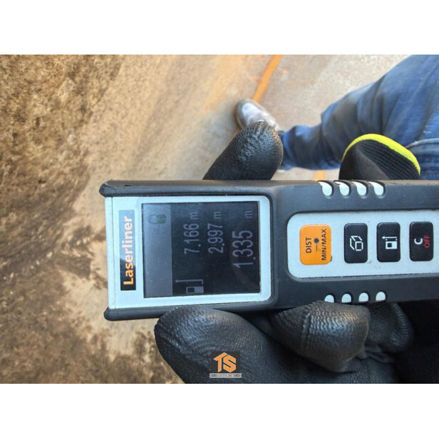 2016 فولفو FM-46457291