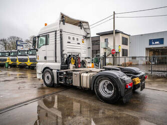 2016-man-tgx-18-480-1440343-46457554