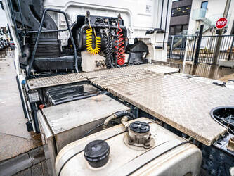 2016-man-tgx-18-480-1440343-46457556