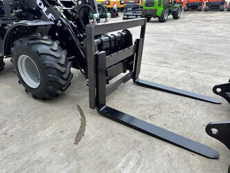 2025-wolf-mini-750-1440346-46457759