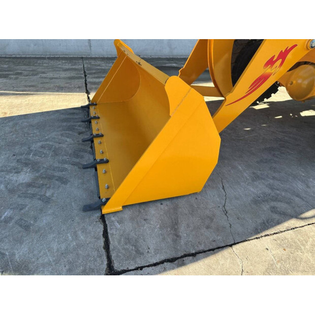 2025 KUL ZL936-46457794