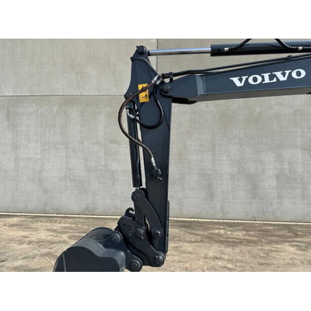 2019 فولفو EC55D-46458151