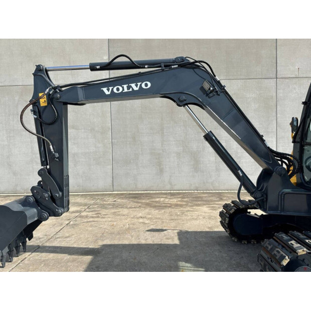 2019 فولفو EC55D-46458153
