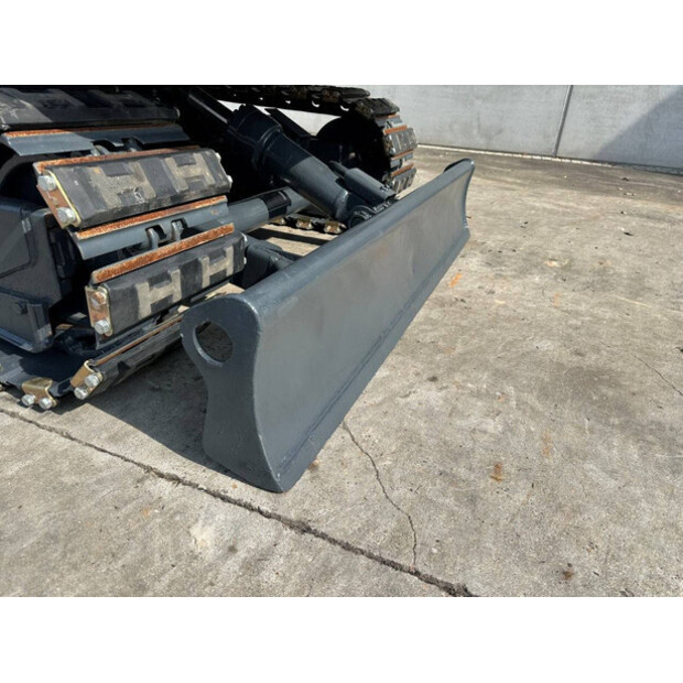 2019 فولفو EC55D-46458164