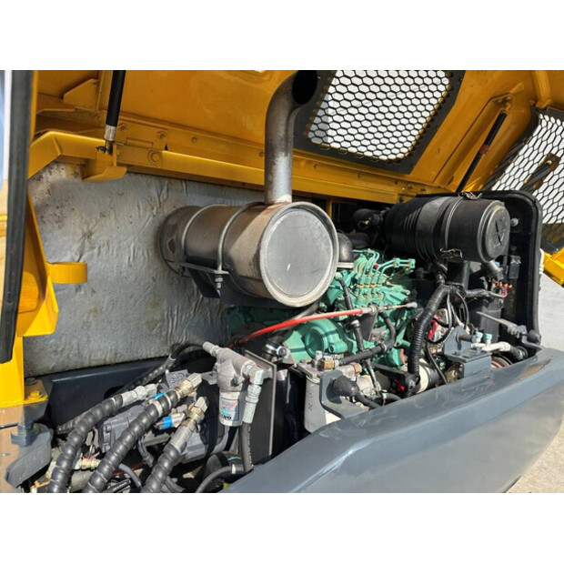 2019 فولفو EC55D-46458167