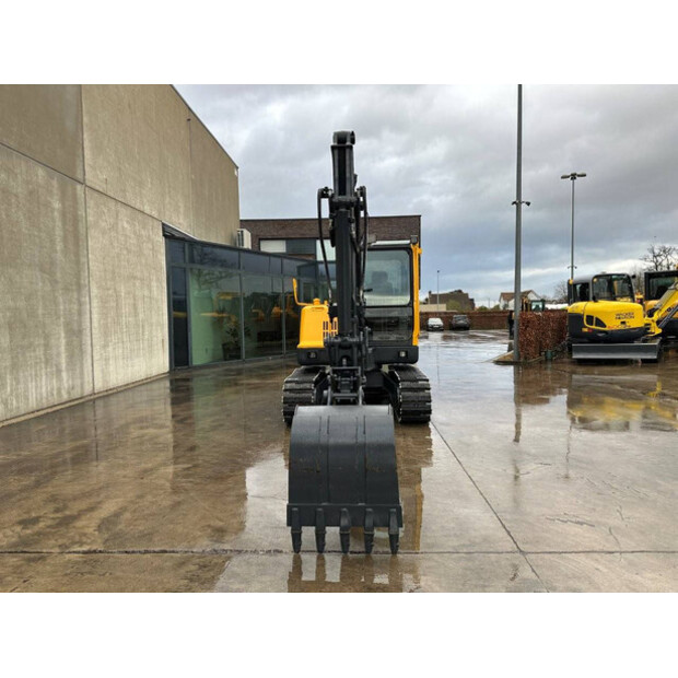 2012 فولفو EC55B-46458183