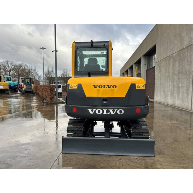 2012 فولفو EC55B-46458186