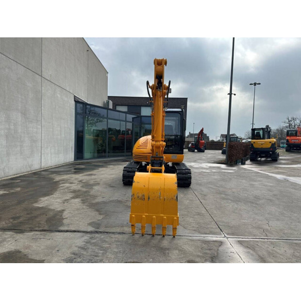 2012 جيه سي بي 8056-46458222