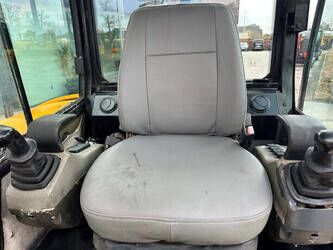 2012-jcb-8056-1440356-46458257