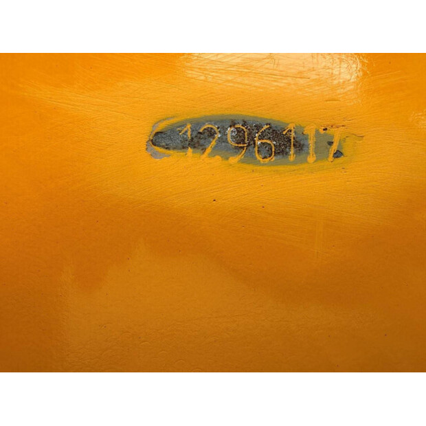 2012 جيه سي بي 8056-46458259