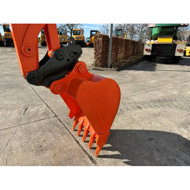 2013 Hitachi ZX60USB-3F-46458311