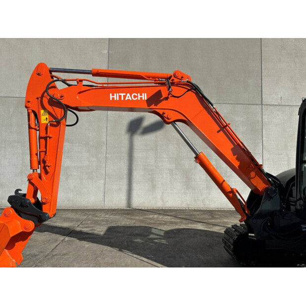 2013 Hitachi ZX60USB-3F-46458314