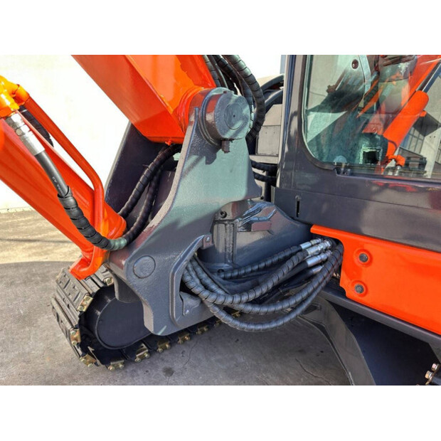 2013 Hitachi ZX60USB-3F-46458317