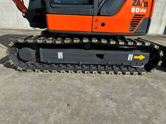 2013-hitachi-zx60usb-3f-1440358-46458319