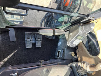 2013-hitachi-zx60usb-3f-1440358-46458337