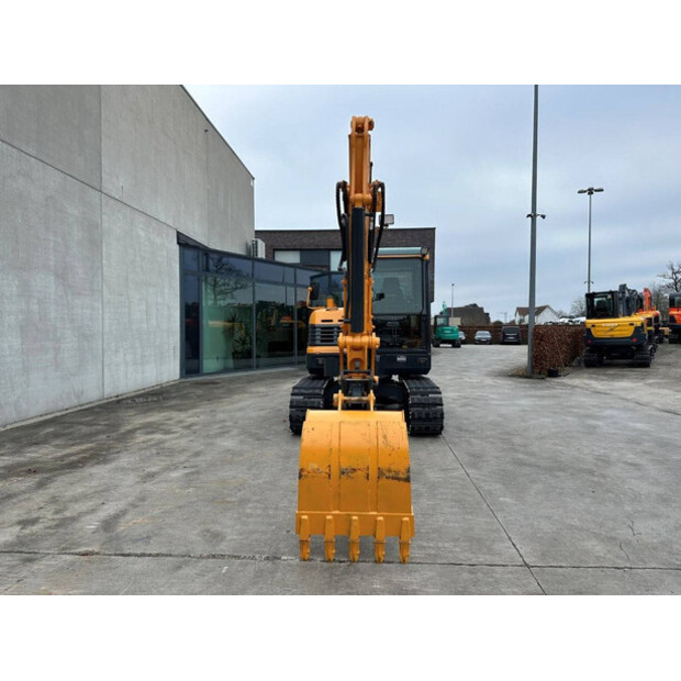 2015 هيونداي R60VS-46458384