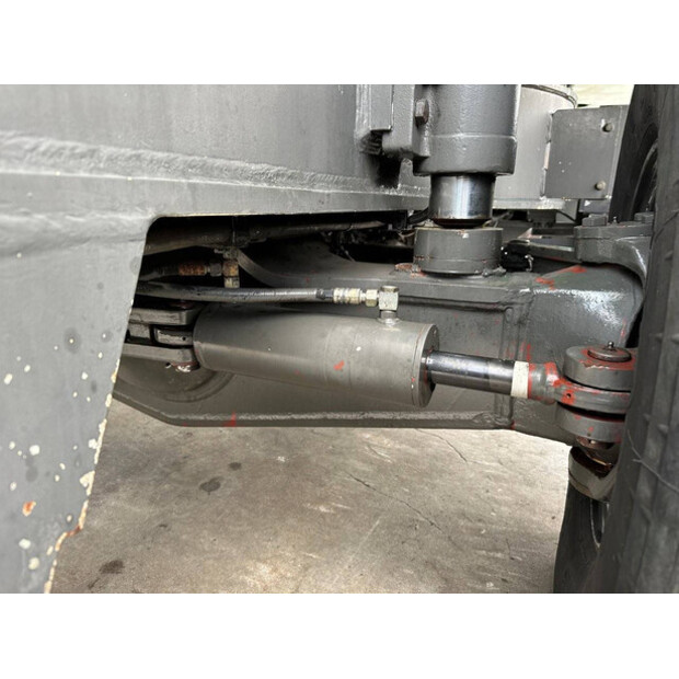 2002 SENNEBOGEN 835M-46458603