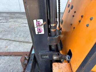 samsung-sf15-1440369-46458820