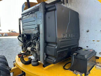 2000-haulotte-ha16px-1440370-46458882