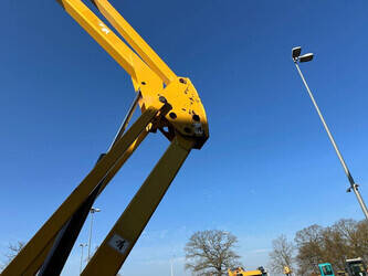 2000-haulotte-ha16px-1440370-46458902