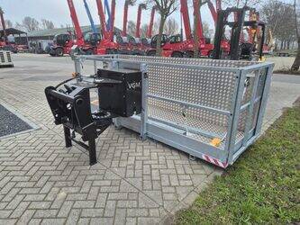 other-1440441-46463023