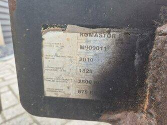 other-1440444-46463090