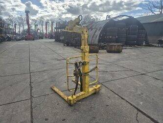 other-1440438-46463278