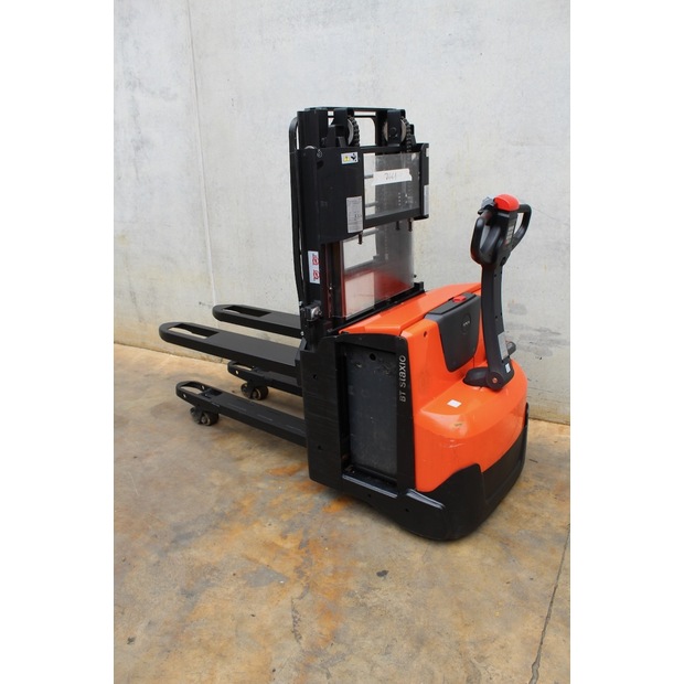 2017 بي تي SWE200D-46468346